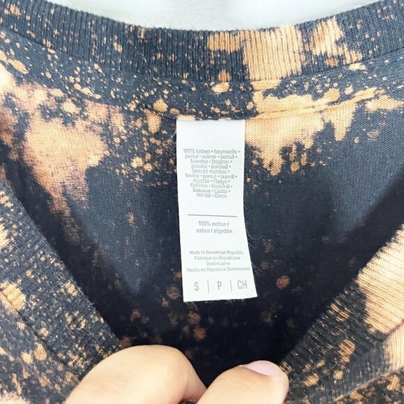 Handmade Bleach Tye Dye Cat Band Tee Size Large - Picture 3 of 4